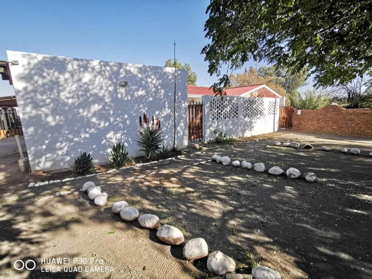 Calvinia Akkerdam Bed And Breakfast מראה חיצוני תמונה