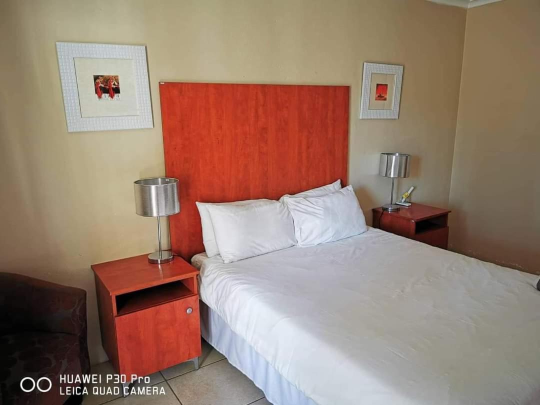 Calvinia Akkerdam Bed And Breakfast מראה חיצוני תמונה